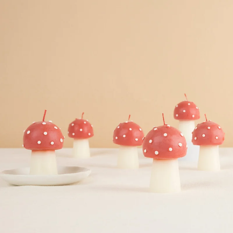 Mini Mushroom Candles (x 6)